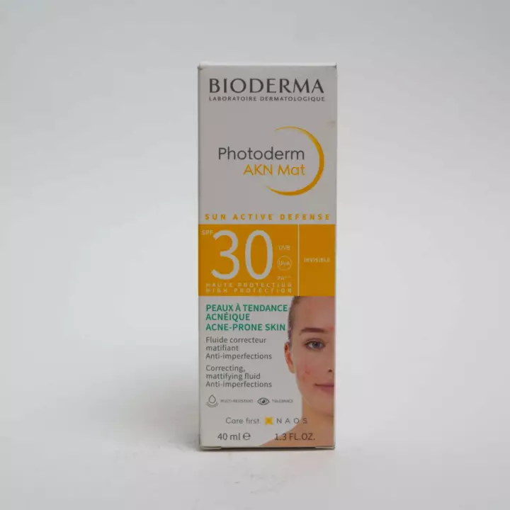 Bioderma lotion photoderm AKN Mat for fat, skin SPF 30  40 ml   France
