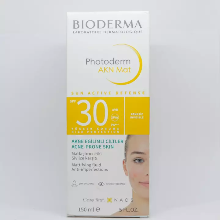 Биодерма photoderm AKN Mat для жирной и акнетической кожи SPF 30 150 мл (Крем)(Франция)